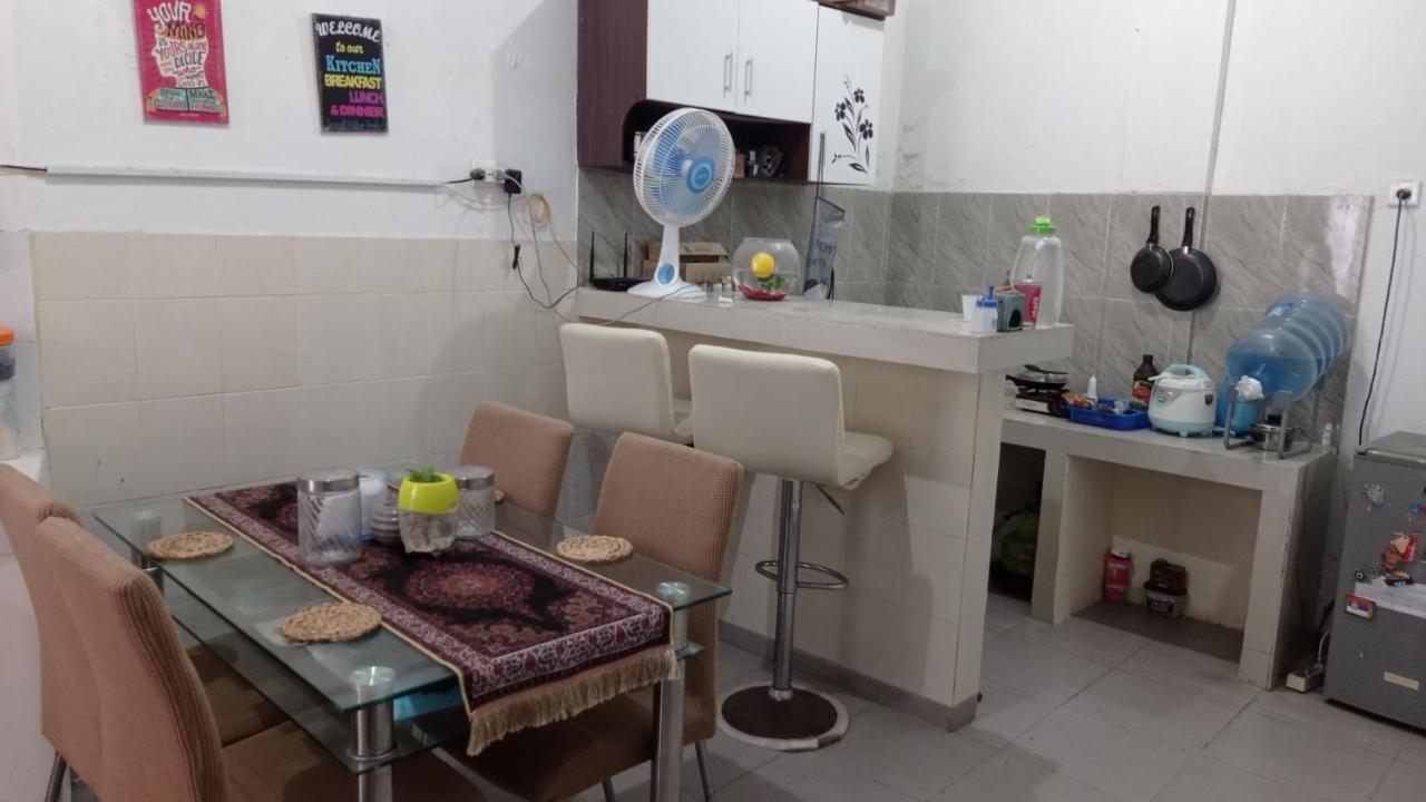 Neny'S Homestay Saba Εξωτερικό φωτογραφία