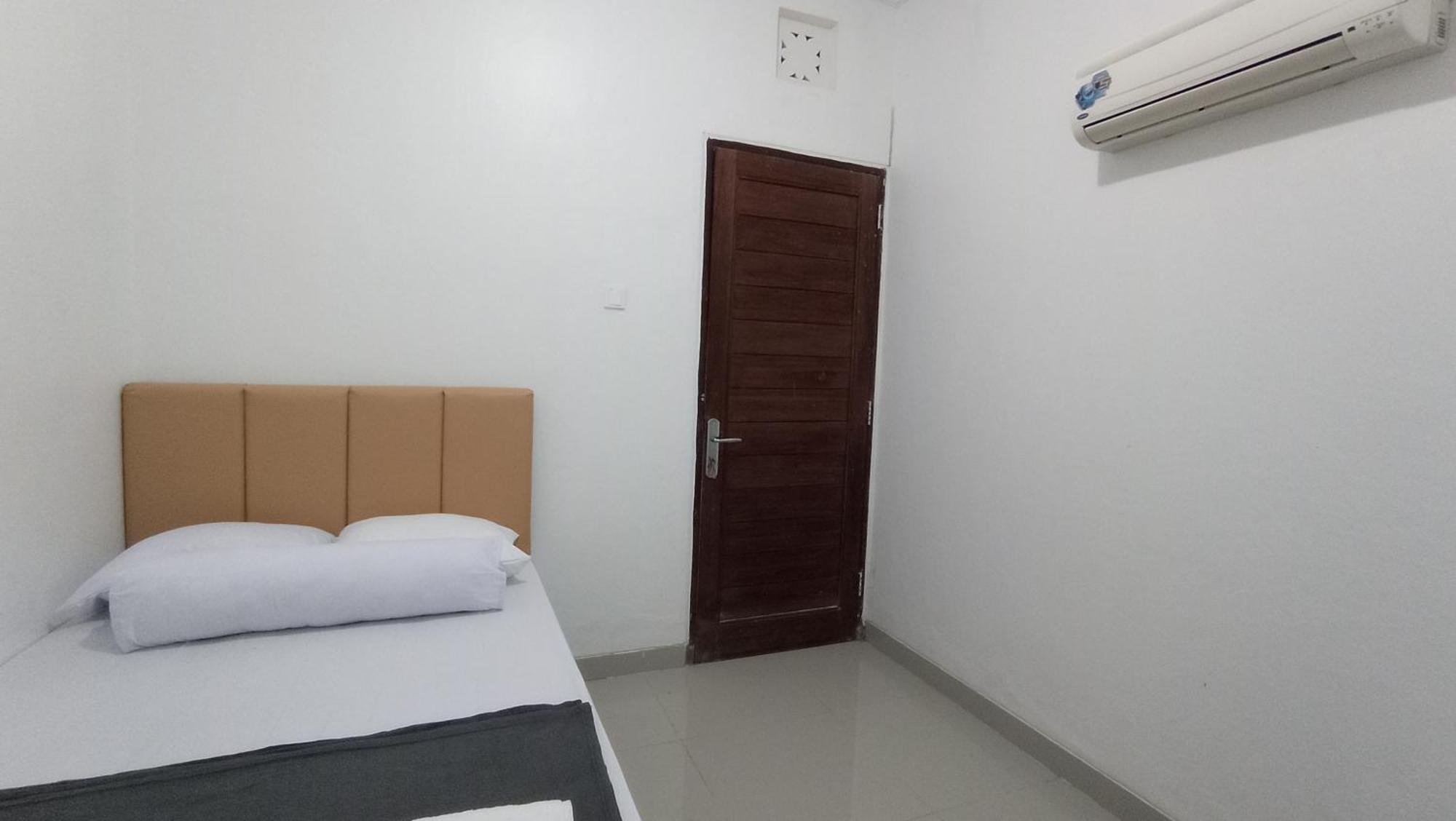 Neny'S Homestay Saba Εξωτερικό φωτογραφία